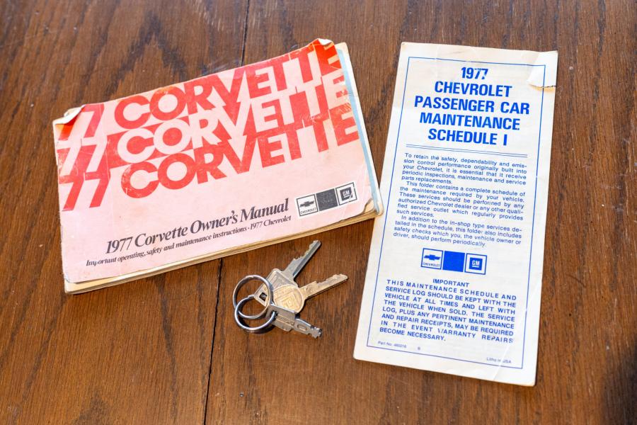 Сервисные книги Chevrolet Corvette (1YZ67) 1977 года  (фото 66 из 66)